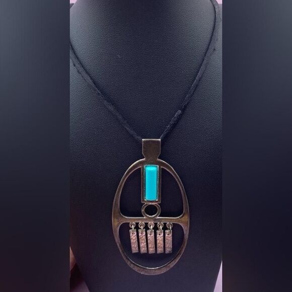 Vintage Modernist Pendant Necklace Silver Tone Turquoise Oval Boho 30” *Read* - Picture 2 of 6